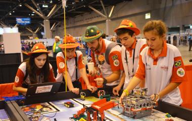 Catarinenses nas disputados do torneio de robótica nos Estados Unidos (Foto: Fabiano Bachmann)