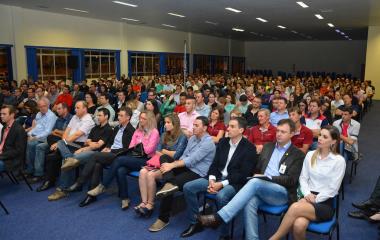 Lideranças da região participaram do evento realizado em Chapecó na sexta (27). Foto: Netinho Bordin