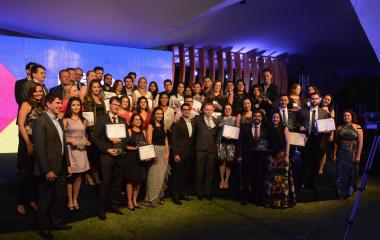 Vencedores da edição 2016 do Prêmio IEL de Melhores Práticas de Estágio (Foto: Miguel Ângelo/CNI)