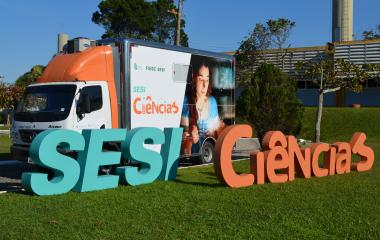Unidade móvel do programa SESI Ciências. Foto: Andressa Mongruel