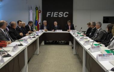 Conselho de Governança do Movimento SC pela Educação reuniu-se na FIESC nesta sexta-feira, dia 29 (Foto: Filipe Scotti)