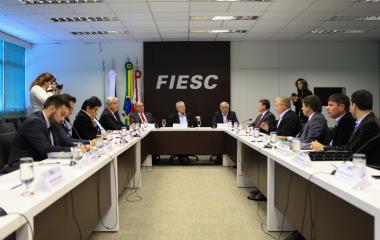 Presidentes das entidades que representam todos os setores econômicos do Estado se reuniram na manhã desta segunda-feira (12) (foto: Filipe Scotti)