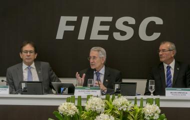 Reunião de diretoria da FIESC foi realizada nesta sexta-feira (17), em Florianópolis (foto: Fernando Willadino)
