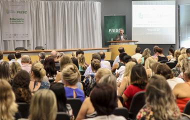 Hoje é necessário estudar a vida toda para ter um emprego, disse Côrte (foto: Heraldo Carnieri)