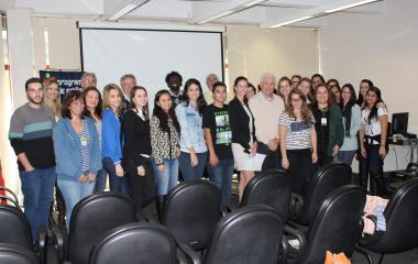35 estudantes participaram do encontro no dia do estagiário promovido pela Secretaria de Estado da Administração (Foto: Divulgação/SEA)