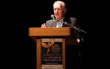 Presidente da FIESC, Glauco José Côrte, durante apresentação, em Joinville (foto: André Kopsch)