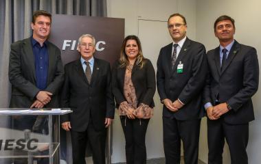 Convênio entre SENAI e Prefeitura de Rio do Sul prevê capacitação dos diretores das escolas municipais. Foto José Luiz Somensi