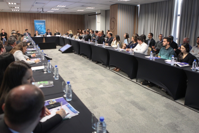 Em seminário, FIESC apresenta análise do comércio internacional e abordou desburocratização das exportações (foto: Filipe Scotti) 