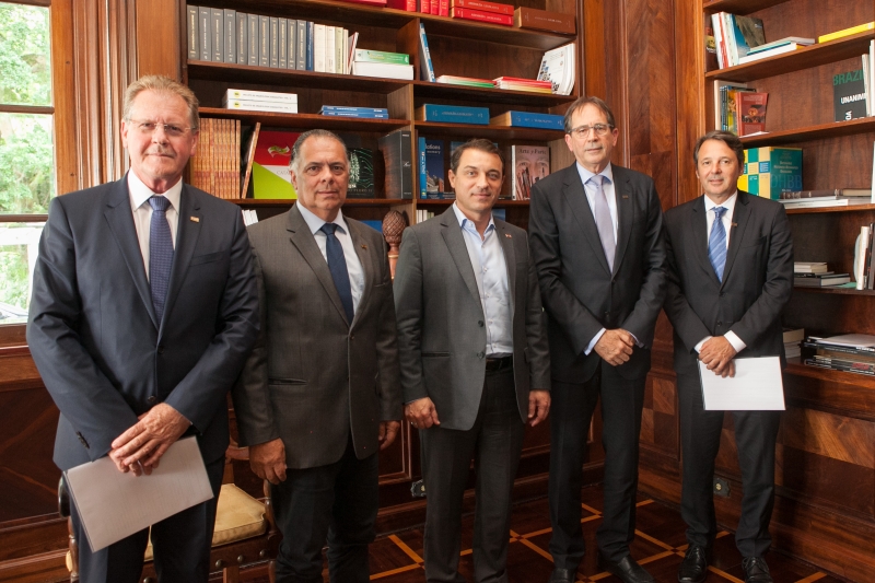 Reunião com o governador foi realizada nesta sexta-feira (18), em Florianópolis (foto: Filipe Scotti)