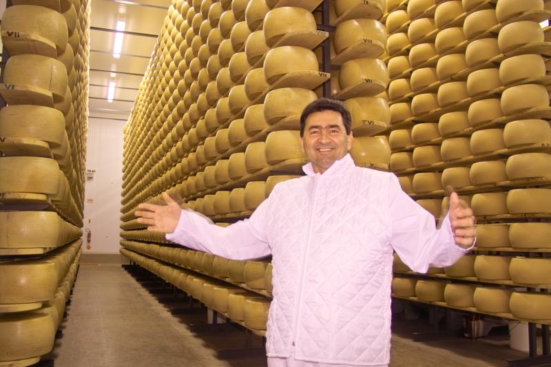 Acari Menestrina comenta, na edição, como as conexões globais auxiliaram no crescimento da Gran Mestri, do setor de queijos (Foto: divulgação)
