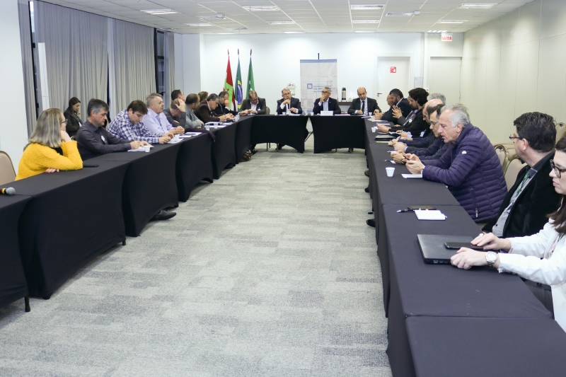 Encontro ocorreu nesta quinta-feira (27), na sede da Federação