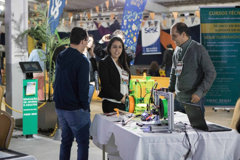 FIESC leva oficinas maker e atrações tecnológicas à Feira da Esperança