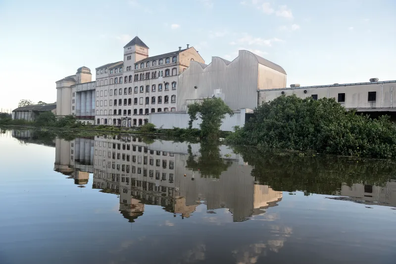 Assinatura do contrato viabilizará projeto de revitalização do Moinho Joinville. Foto: Omar Cardoso