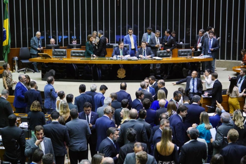 Câmara dos Deputados aprovou a MP nesta quarta-feira (14) (foto: Pablo Valadares/Câmara dos Deputados)
