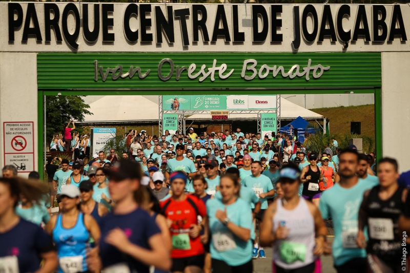 Prova foi disputada nas categorias individuais masculinas e femininas de 5 Km ou 10 Km (Foto: Thiago Braga)