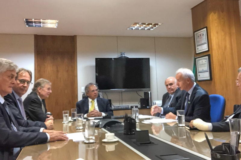 Reunião ocorreu na sede da Confederação Nacional da Indústria (foto: Divulgação FIESC)