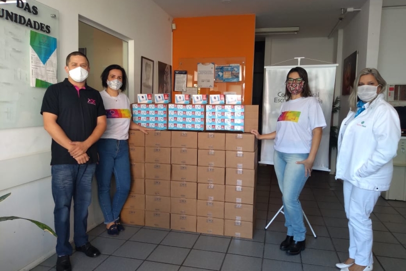 Em parceria com indústrias, farmaSesi viabiliza doações de itens de higiene