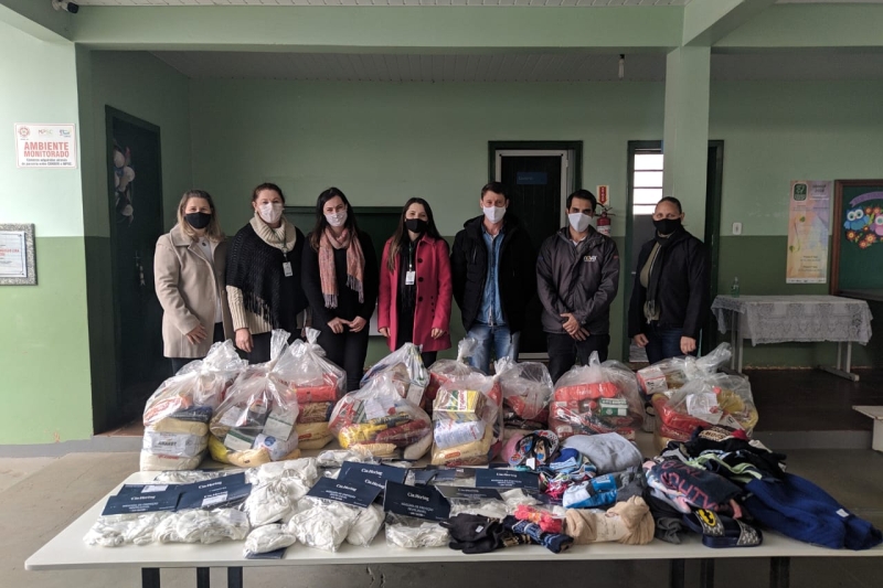 Liga Conecta viabilizou entrega de 245 mil máscaras doadas pela Hering à comunidade catarinense. Foto: Divulgação/FIESC