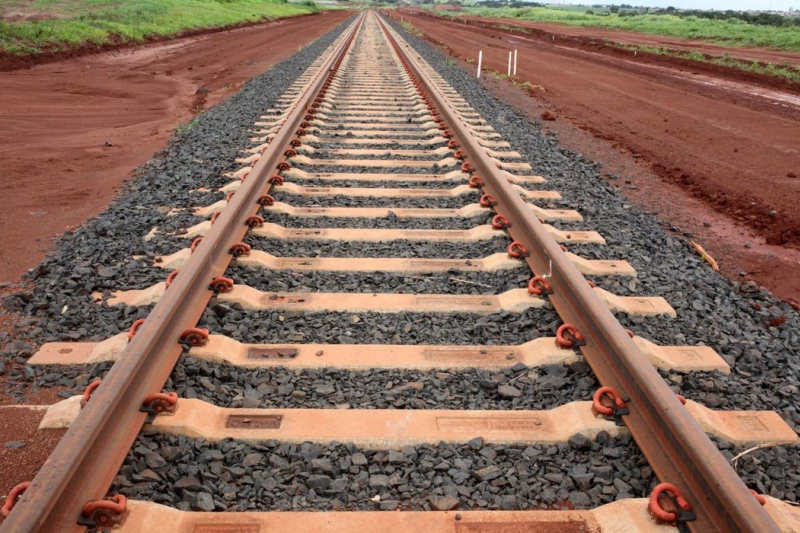 No Ministério da Infraestrutura, FIESC mostra viabilidade de ferrovias em SC (foto: Beth Santos/Secretaria-Geral PR)