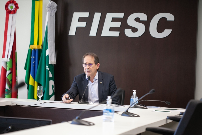 "É indiscutível a importância de termos um aeroporto de cargas em Santa Catarina”, disse o presidente da FIESC, Mario Cezar de Aguiar