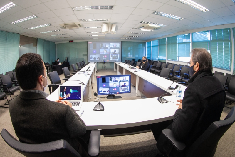 Encontro virtual reuniu representantes das entidades parceiras do Movimento Santa Catarina pela Educação