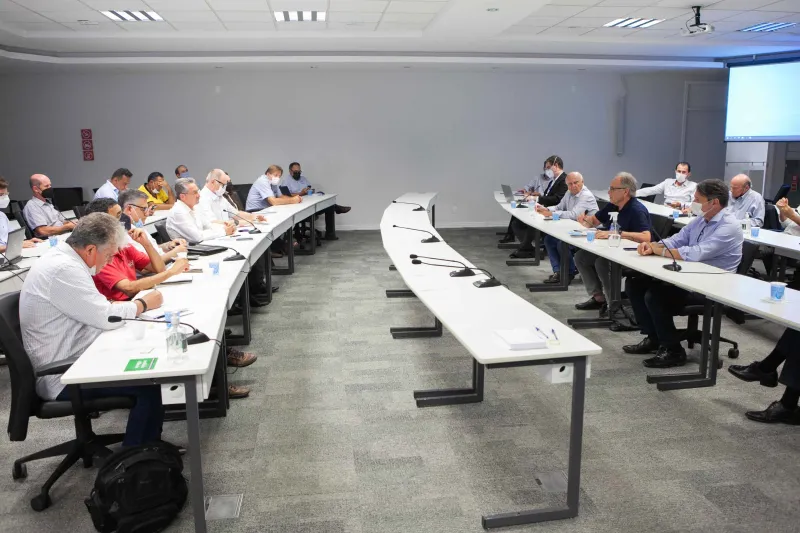 Rodada final de negociações ocorreu nesta quarta, na FIESC (foto: Filipe Scotti)