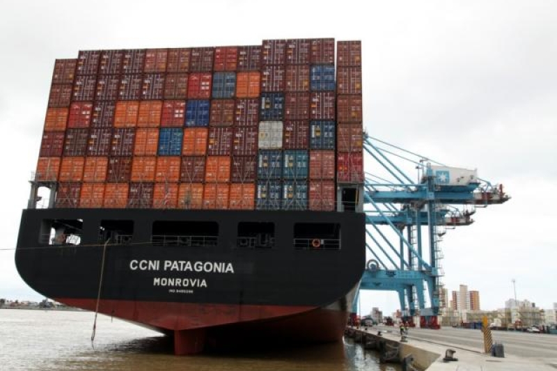 Estado exportou US$ 2,5 bilhões e importou US$ 6,7 bilhões (foto: divulgação Porto de Itajaí)