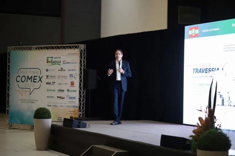 FIESC aponta oportunidades para negócios internacionais 