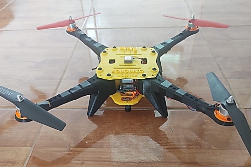 Protótipo do drone está sendo aperfeiçoado pelos estudantes. Foto: Divulgação