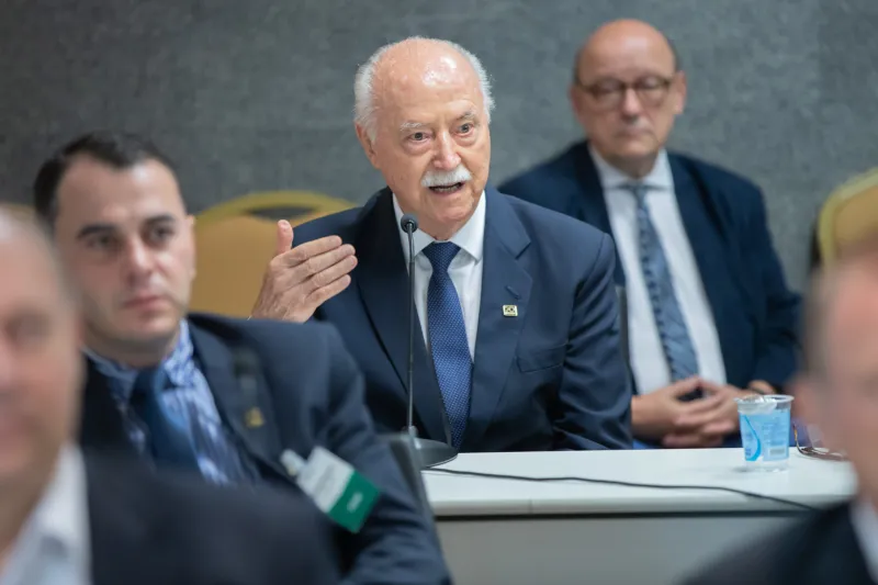 Philippi em reunião na FIESC (foto: Filipe Scotti)