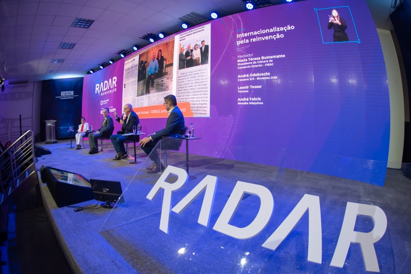 Segundo painel do Fórum Radar Reinvenção abordou internacionalização. Foto: Fabricio de Almeida