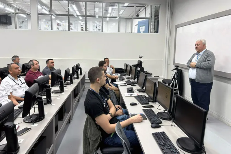 Participantes vão conhecer os conceitos Siemens de Programação CNC 5 eixos (foto: divulgação)