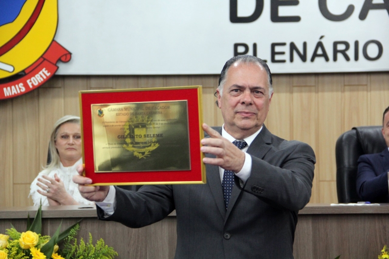 Gilberto Seleme foi homenageado na sexta-feira, dia 25 (foto: Jorge Tadeu)