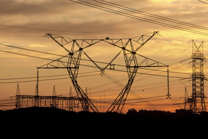Demanda de energia elétrica em SC cresce em todo o estado
