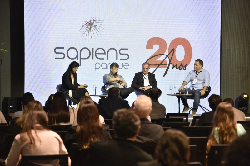 Evento marcou o aniversário de 20 anos do Sapiens (foto: Fabricio de Almeida)