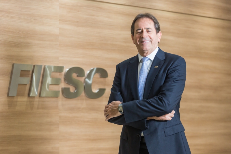 Presidente da FIESC, Mario Cezar de Aguiar (foto: Marcos Campos)