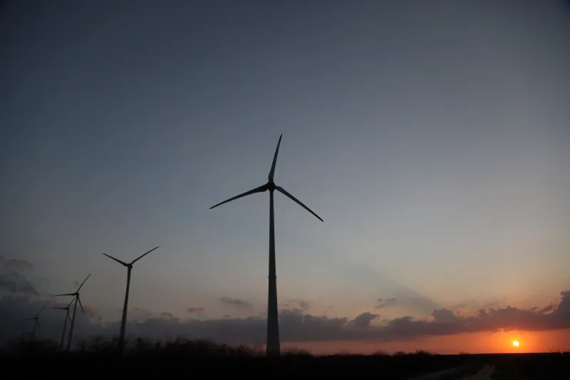 Petrobras e WEG firmam parceria para desenvolvimento do maior aerogerador de energia eólica do país