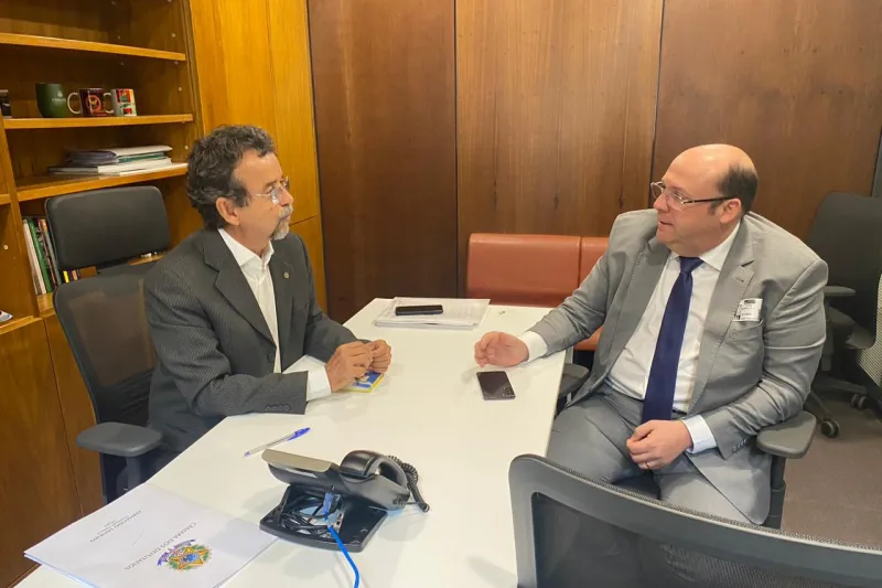 Reunião com o deputado Fernando Mineiro 