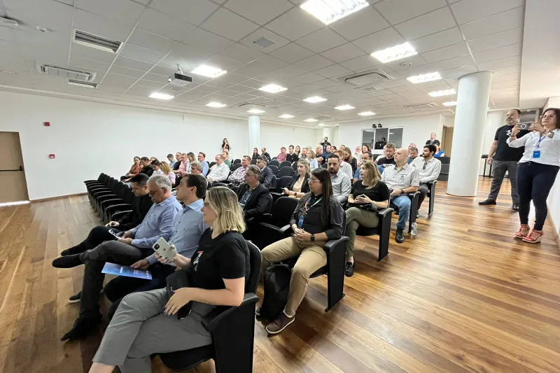 Reunião no Novale Hub