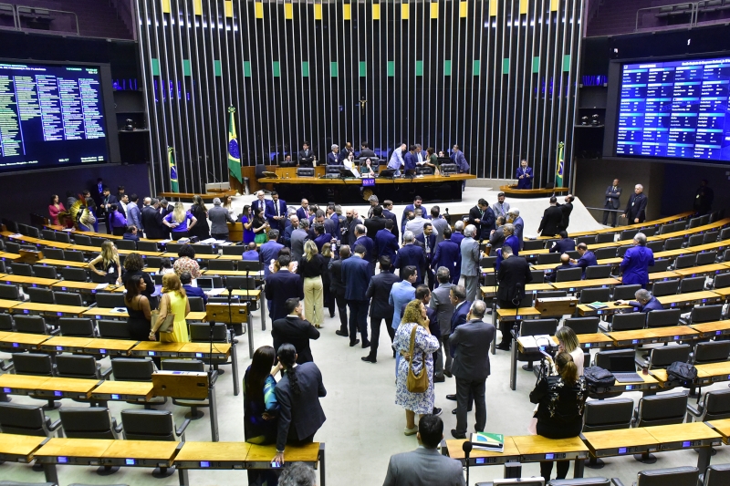 Sessão foi realizada de forma conjunta pelo Congresso Nacional. Foto: Zeca Ribeiro/Câmara dos Deputados