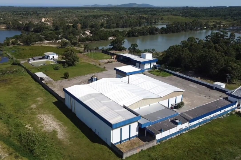 Indústria de baterias investe R$ 50 milhões para ampliar fábrica em Laguna
