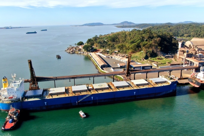Portos do complexo da Babitonga poderão receber navios maiores. (Foto: Porto de São Francisco do Sul/Divulgação)