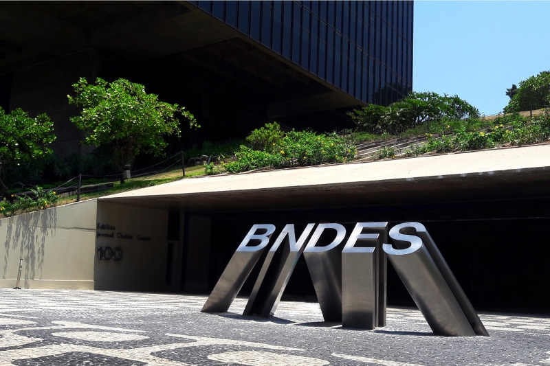 BNDES aprovou R$ 31,7 bilhões em crédito para a indústria em 2023, alta de 41% frente a 2022 (Foto: Miguel Angelo/CNI)