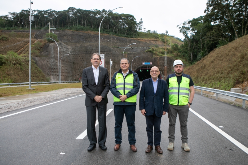 FIESC visita as obras do contorno viário da BR-101 Norte