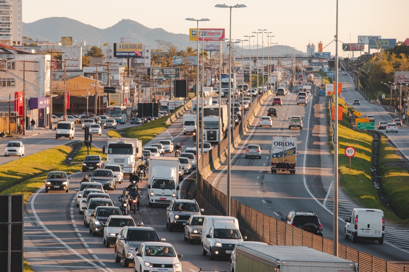 FIESC apresenta estudo sobre proposta de revisão de contratos da BR-101 e da BR-116