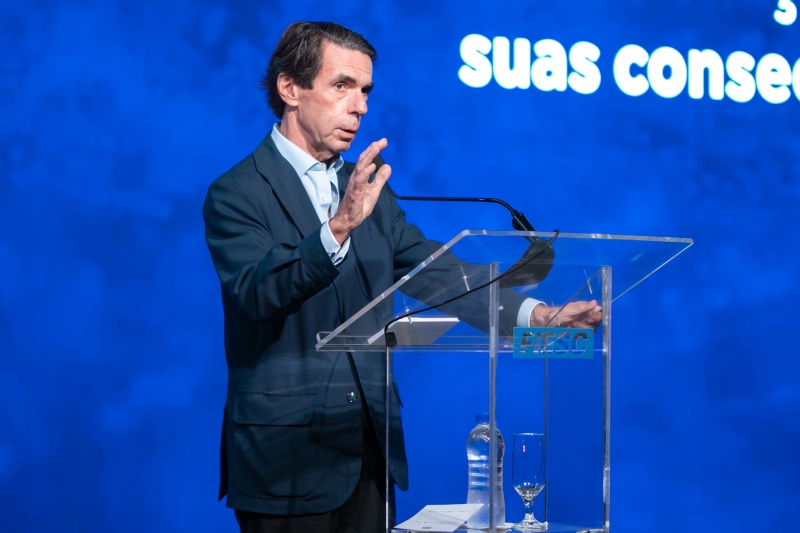 Aznar destaca papel fundamental da inteligência artificial na reconfiguração de potências mundiais. (Foto: Filipe Scotti)