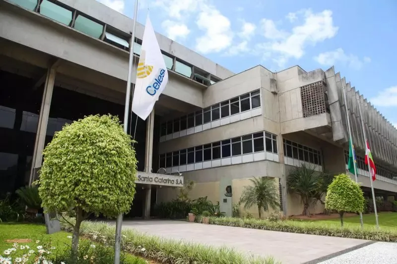 Celesc anuncia investimentos de R$ 1,75 bilhão em modernização