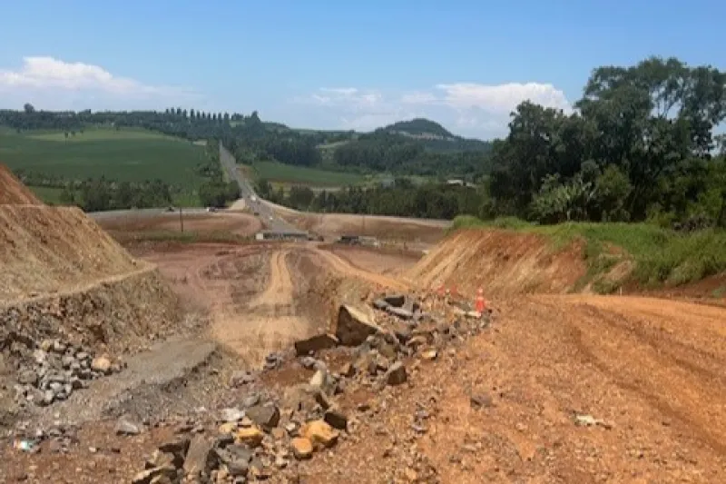 BR 158 tem 40% do trecho precisando de manutenção e obras de melhorias. (Foto: Ricardo Saporiti)