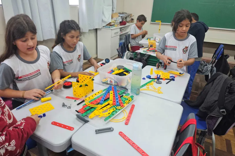 Novas atividades agregam valor técnico e metodológico à política educacional da cidade (Divulgação)