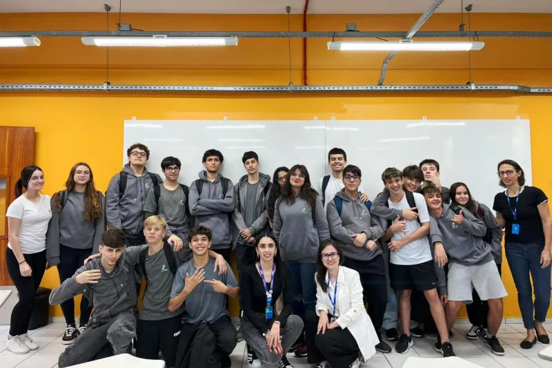 Iniciativa é voltada a estudantes de 1º e 2º anos do ensino médio, prestes a escolher profissão